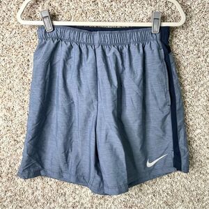 Nike Shorts Men’s Large Dri-Fit Challenger Blue Athletic